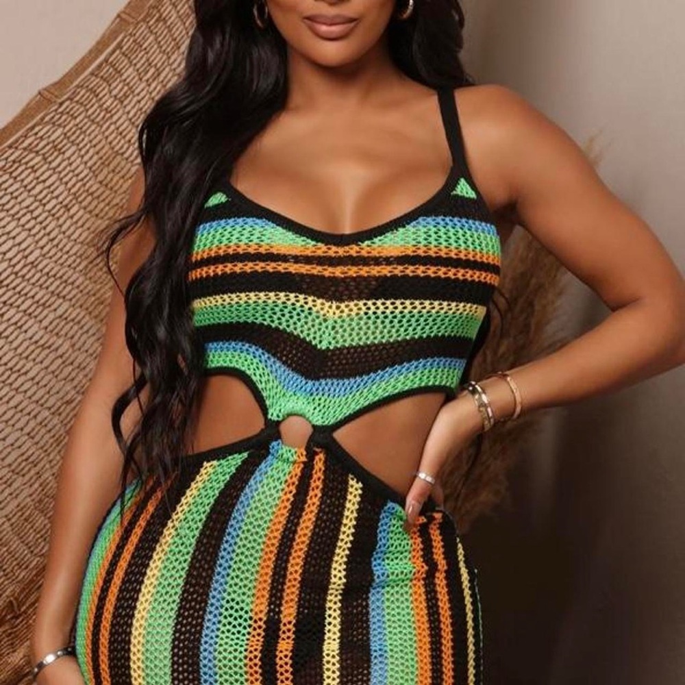 Brand New Fashion Nova cover up